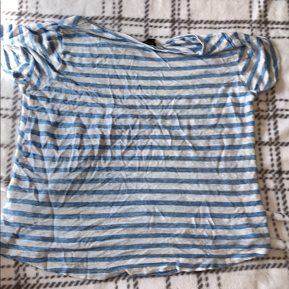 J crew Tshirt - Picture 2 of 2